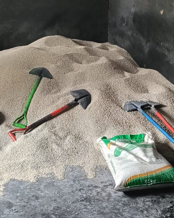 250 Bags of Suspected Counterfeit Fertilizer Seized in Kakamega Operation