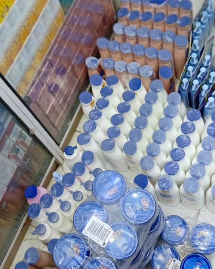 ACA SEIZES SUSPECTED COUNTERFEIT SENSODYNE, TOOTHBRUSHES AND NIVEA PRODUCTS IN NAIROBI CBD
